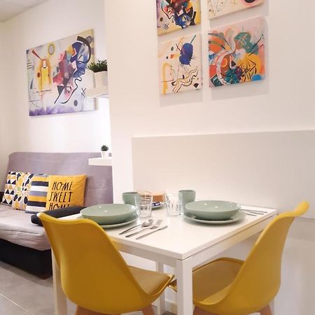 The Yellow Corner Apartment Alicante Dış mekan fotoğraf