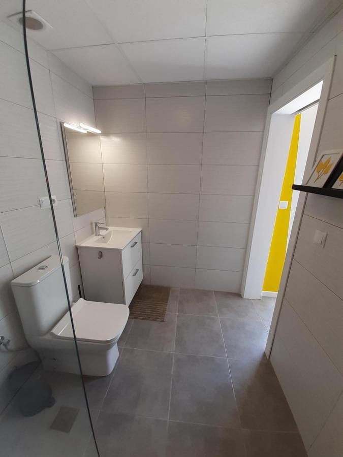 The Yellow Corner Apartment Alicante Dış mekan fotoğraf