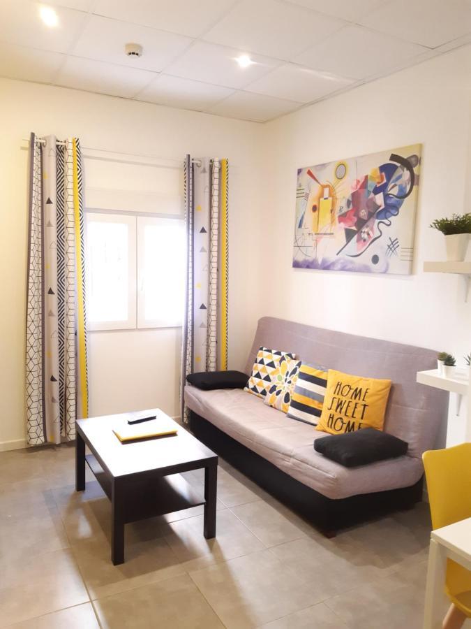 The Yellow Corner Apartment Alicante Dış mekan fotoğraf